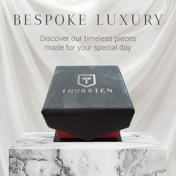 Thursten Men’s Wedding Band Auryn Gold Plated Tungsten with Black Sapphires 8mm - Picture 4 of 8